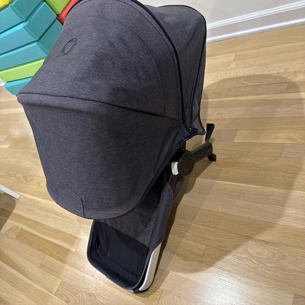 Bugaboo Donkey 3 seat frame, fabric and sun cover set, Gray